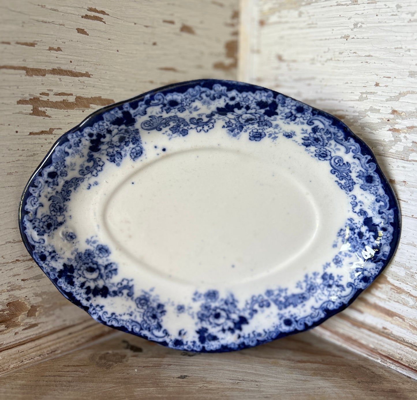 Blue Oval English Dish