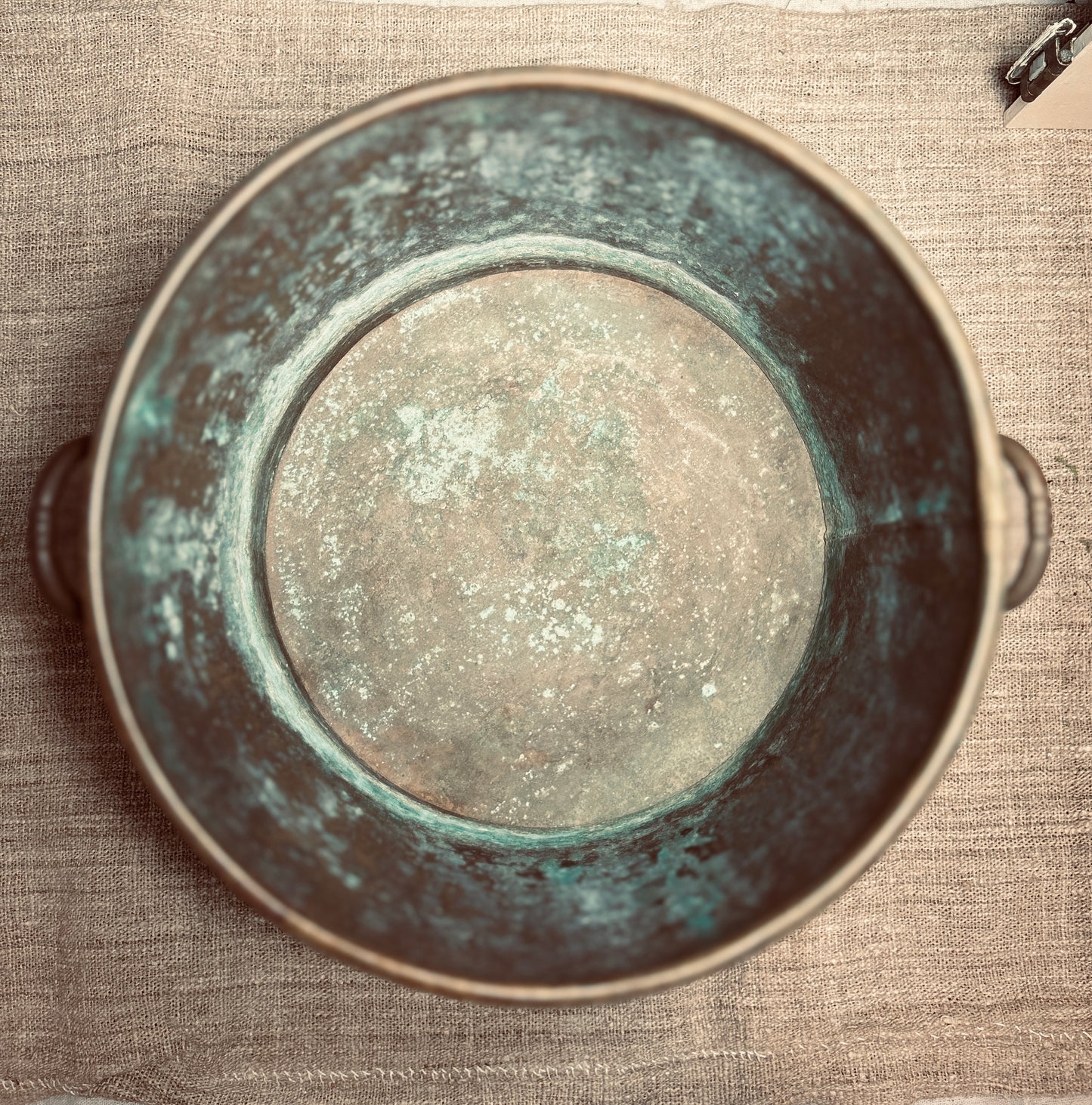Large copper planter