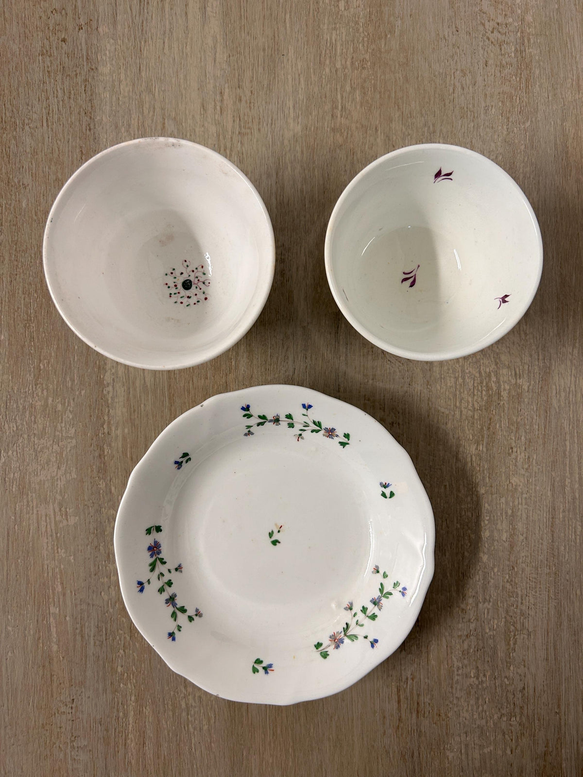 1800s Soft Paste Sprigware England Cups Plate and Saucers