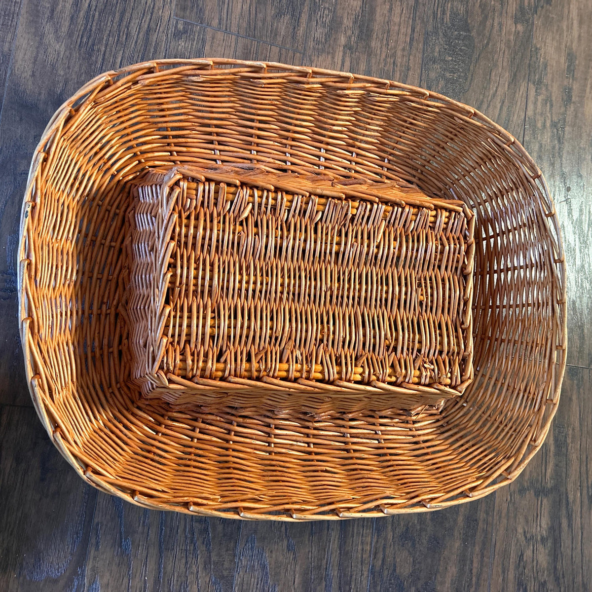 Precious Small Woven Pet Bed with Cushion and Cover