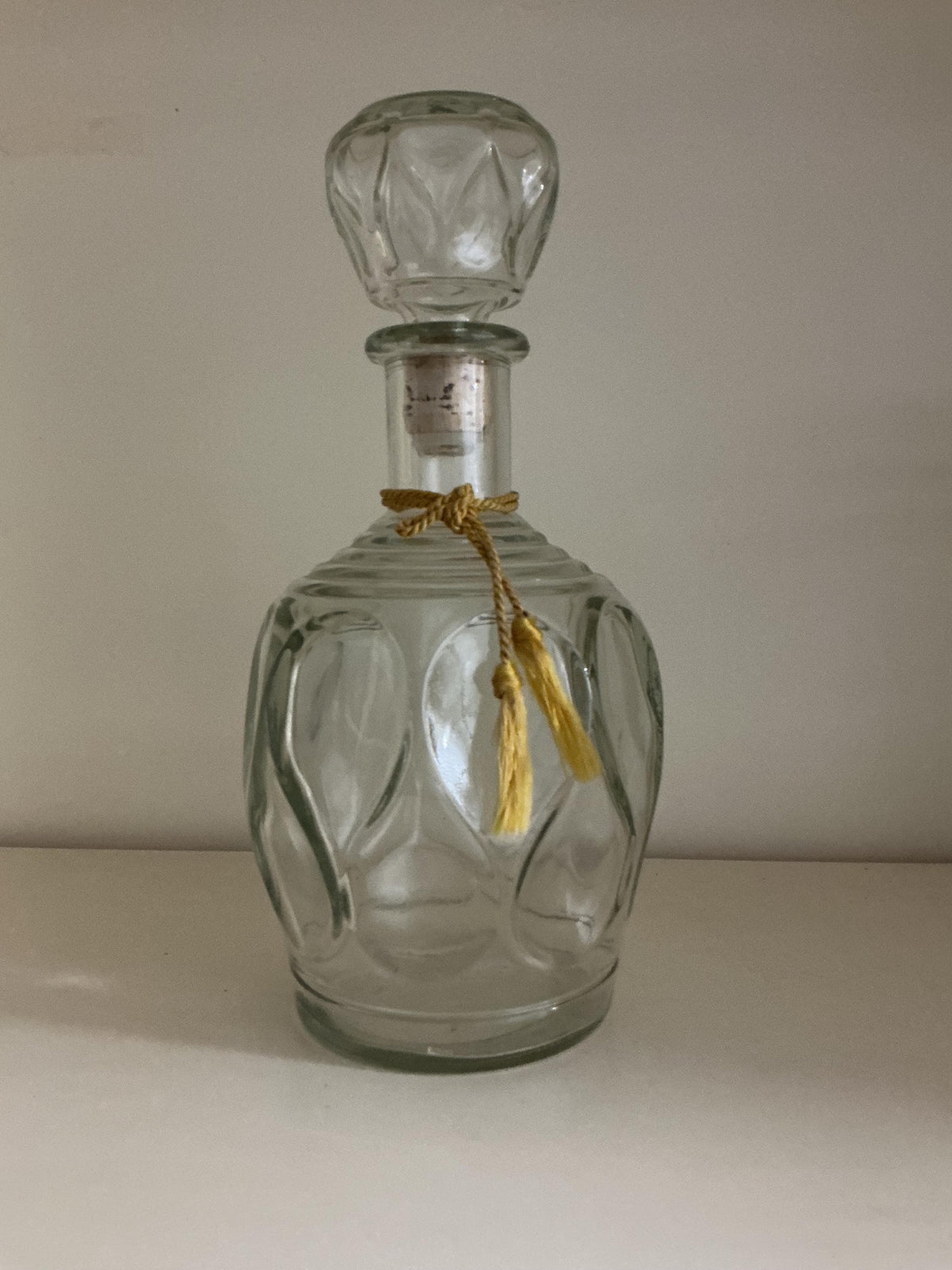 Thick Glass Teardrop Decanter with Cork Stopper 9 Inch Tall Home Barware