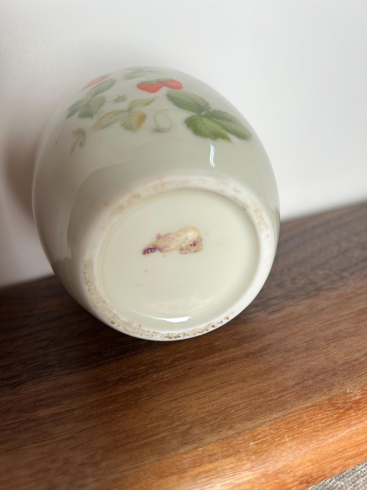 Porcelain China Vase Ginger Jar Strawberry